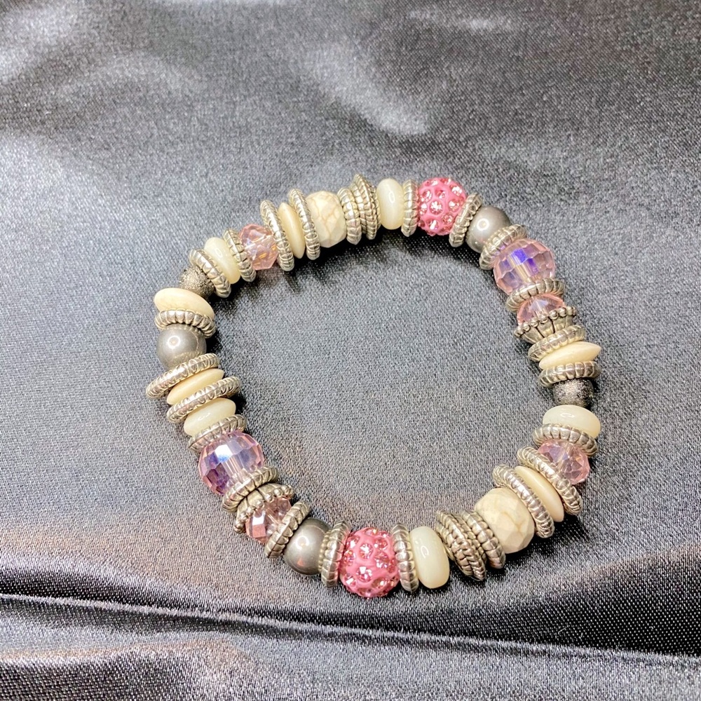 Silver beaded bracelet
